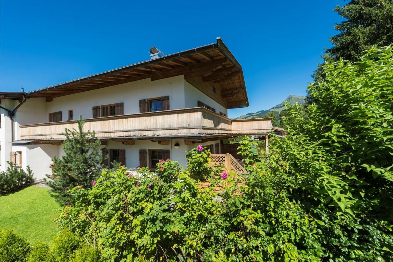 Landhaus Kitzhorn คิทซ์บือห์ ภายนอก รูปภาพ